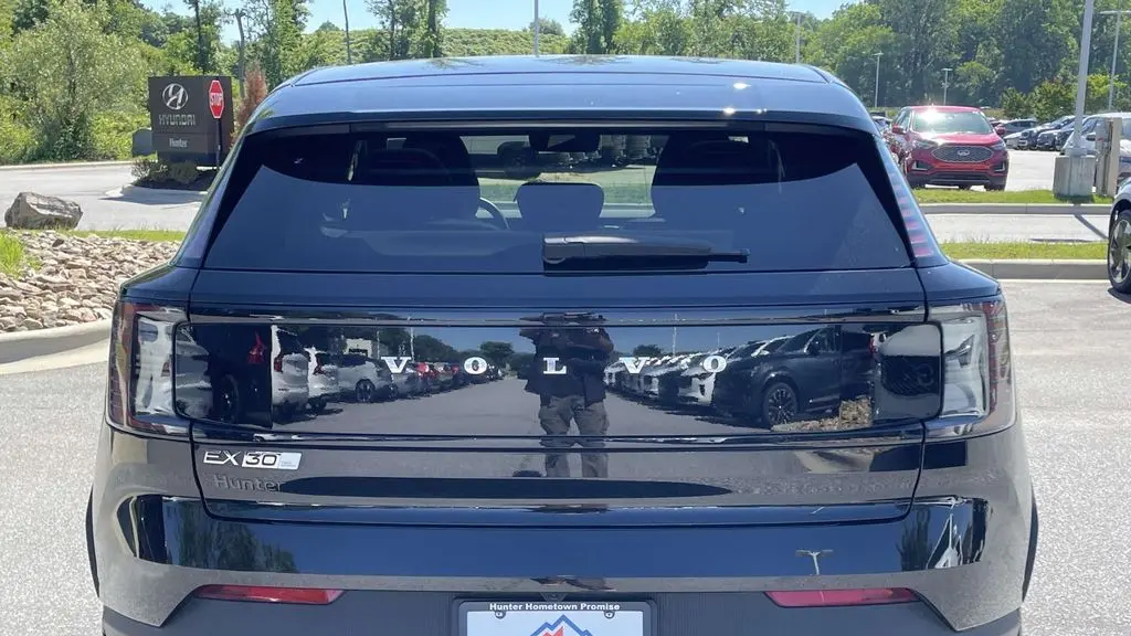 2025 Volvo EX30 Twin Ultra