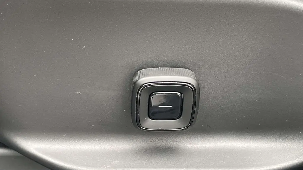 2025 Volvo EX30 Ultra