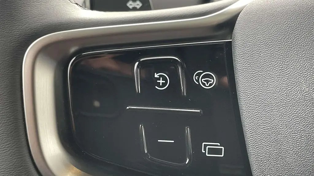 2025 Volvo EX30 Ultra