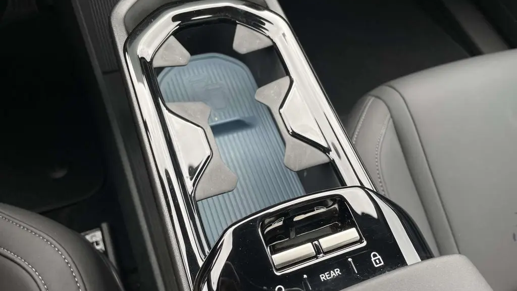 2025 Volvo EX30 Ultra