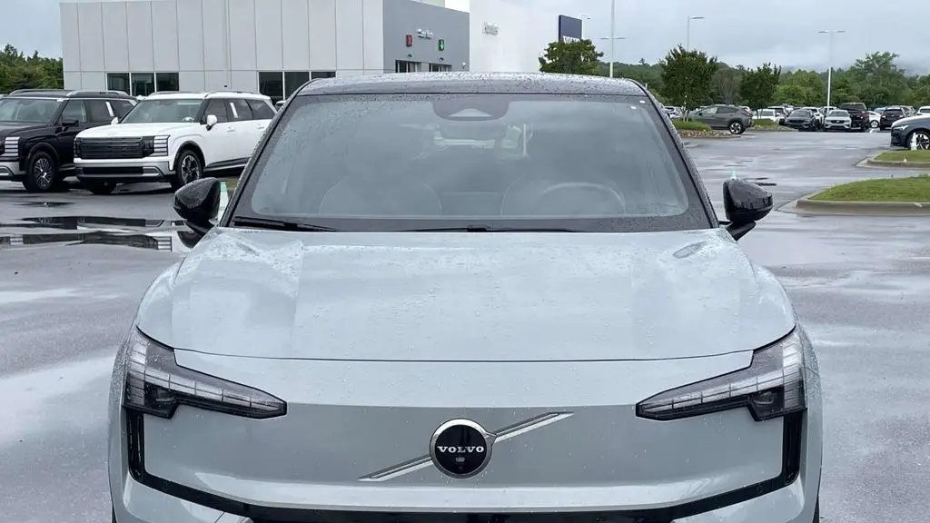 2025 Volvo EX30 Ultra