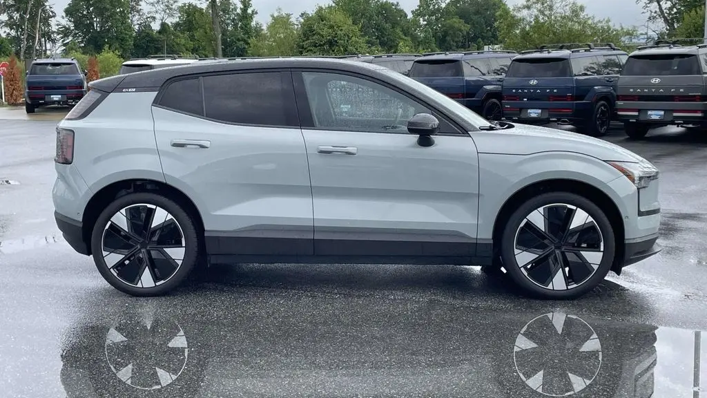 2025 Volvo EX30 Ultra