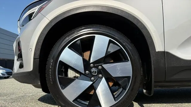 2024 Volvo C40 Recharge Twin Ultimate