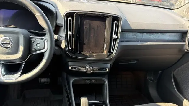2024 Volvo C40 Recharge Twin Ultimate