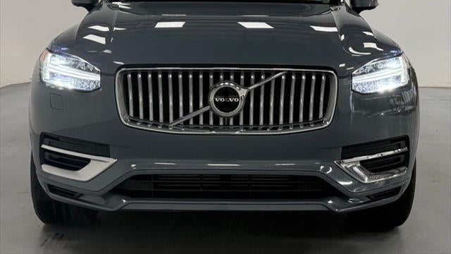 2023 Volvo XC90 Recharge T8 Plus Bright Theme 6P