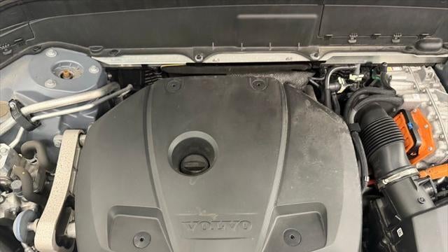 2023 Volvo XC90 Recharge T8 Plus Bright Theme 6P