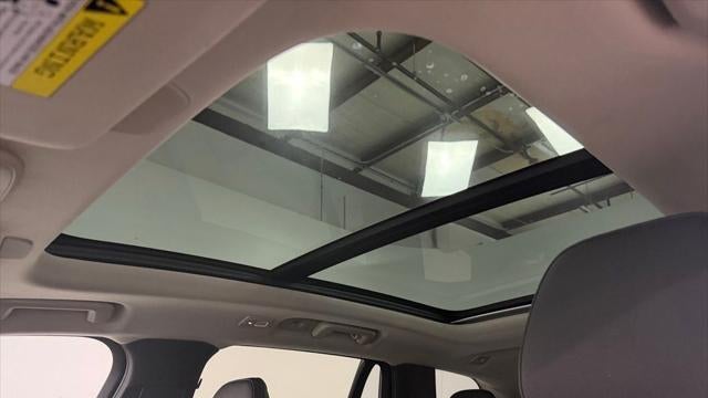 2023 Volvo XC90 Recharge T8 Plus Bright Theme 6P