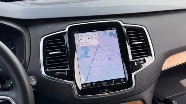 2023 Volvo XC90 Recharge T8 Plus Bright Theme 6P