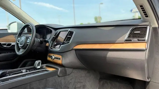 2023 Volvo XC90 Recharge T8 Plus Bright Theme 6P