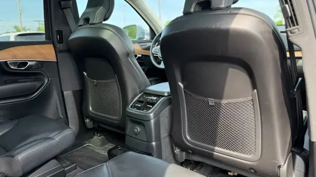 2023 Volvo XC90 Recharge T8 Plus Bright Theme 6P