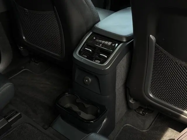 2023 Volvo XC90 - $37,000