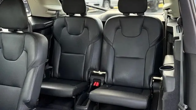 2023 Volvo XC90 Recharge T8 Plus Bright Theme 6P