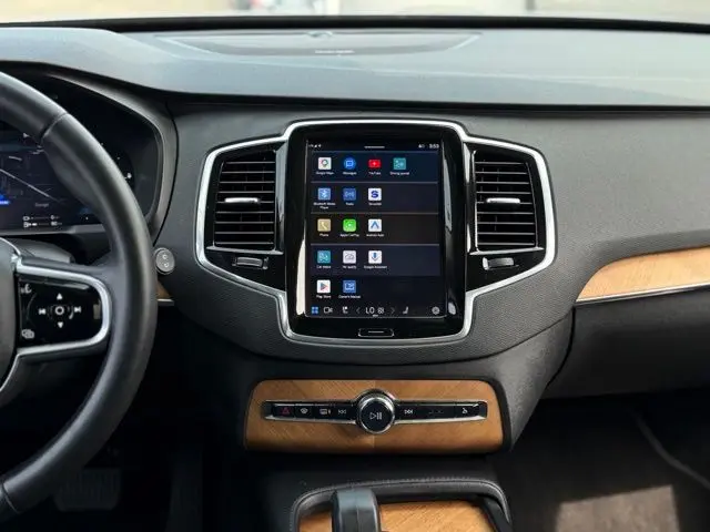 2023 Volvo XC90 - $37,000