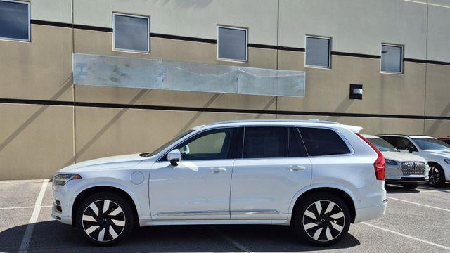 2023 Volvo XC90 Recharge T8 Ultimate Bright Theme 7P