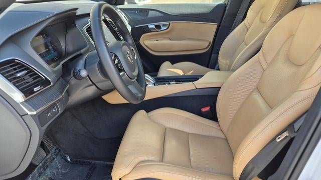 2023 Volvo XC90 Recharge T8 Ultimate Bright Theme 7P