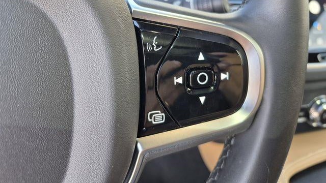 2023 Volvo XC90 Recharge T8 Ultimate Bright Theme 7P