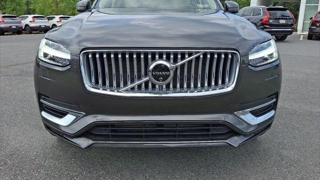 2024 Volvo XC90 Recharge T8 Plus Bright Theme 7P