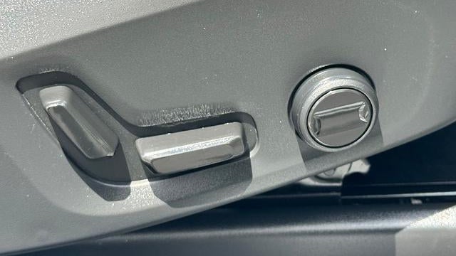 2024 Volvo XC90 Recharge T8 Plus Bright Theme 7P
