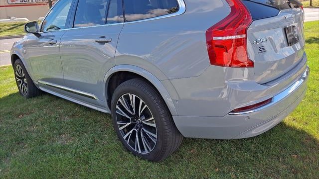 2024 Volvo XC90 Recharge T8 Plus Bright Theme 7P