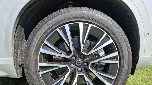 2024 Volvo XC90 Recharge T8 Plus Bright Theme 7P