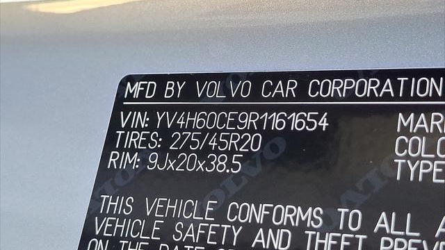2024 Volvo XC90 Recharge T8 Plus Bright Theme 7P