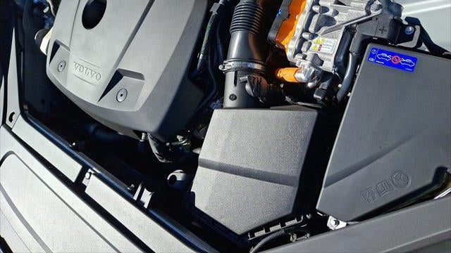 2024 Volvo XC90 Recharge T8 Plus Bright Theme 7P