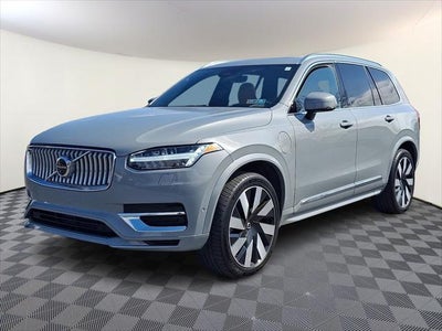 2024 Volvo XC90 Recharge Eawd T8 Ultimate Bright Theme 7-Passenger 4DR SUV