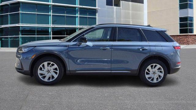 2024 Volvo XC90 Recharge T8 Ultimate Bright Theme 7P