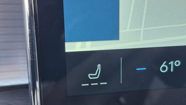2024 Volvo XC90 Recharge T8 Ultimate Bright Theme 7P