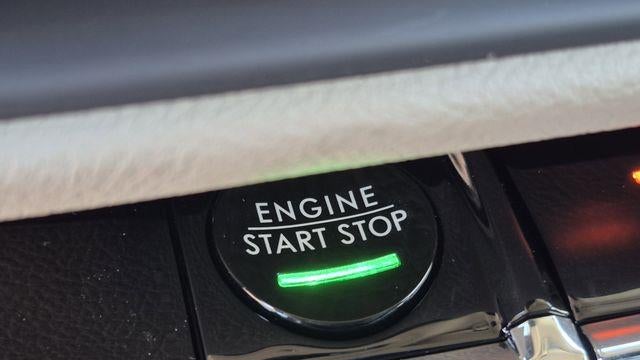 2024 Volvo XC90 Recharge T8 Ultimate Bright Theme 7P