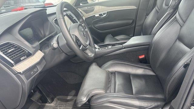 2024 Volvo XC90 Recharge T8 Ultimate Bright Theme 7P