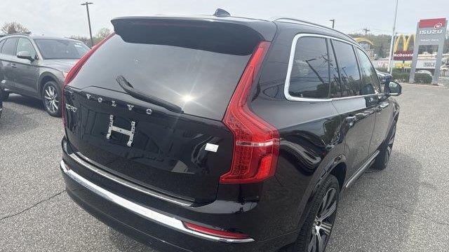 2024 Volvo XC90 Recharge T8 Ultimate Bright Theme 7P