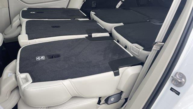 2024 Volvo XC90 Recharge T8 Ultimate Bright Theme 7P