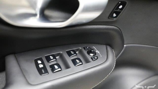 2024 Volvo XC90 Recharge T8 Ultimate Bright Theme 7P