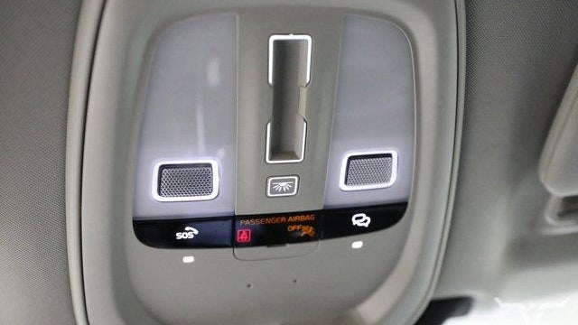 2024 Volvo XC90 Recharge T8 Ultimate Bright Theme 7P