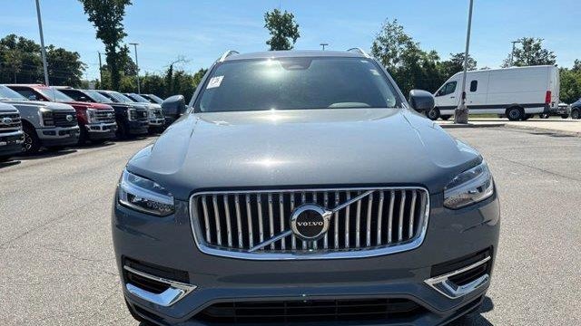 2023 Volvo XC90 Recharge T8 Core Bright Theme