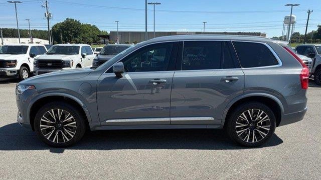 2023 Volvo XC90 Recharge T8 Core Bright Theme