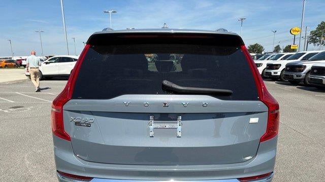 2023 Volvo XC90 Recharge T8 Core Bright Theme
