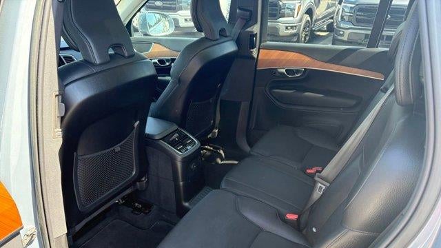 2023 Volvo XC90 Recharge T8 Core Bright Theme