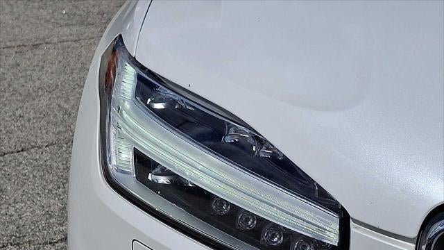 2022 Volvo XC90 Recharge T8 Inscription 7P