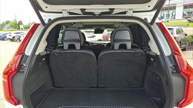 2022 Volvo XC90 Recharge T8 Inscription 7P