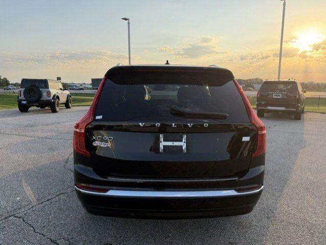 2023 Volvo XC90 - $35,798