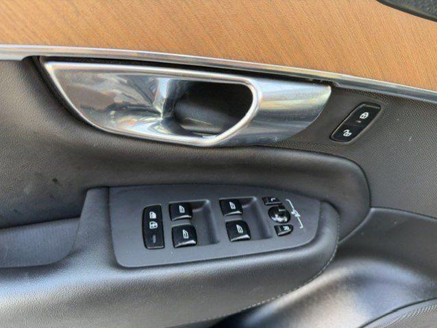 2023 Volvo XC90 - $35,798