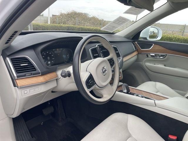 2022 Volvo XC90 - $29,767