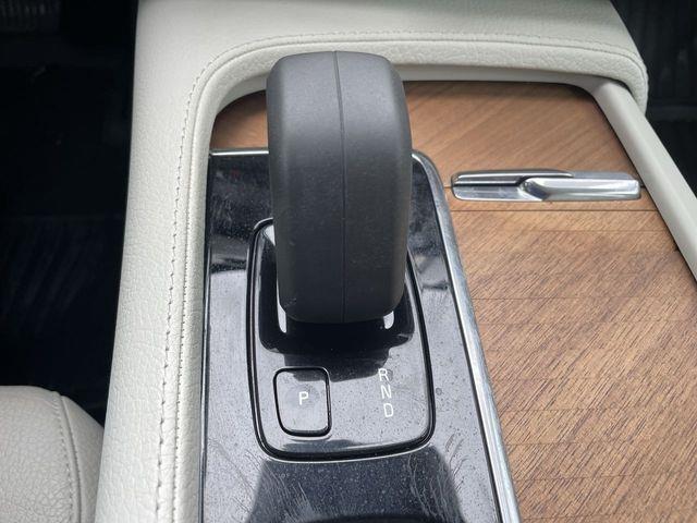 2022 Volvo XC90 - $29,767