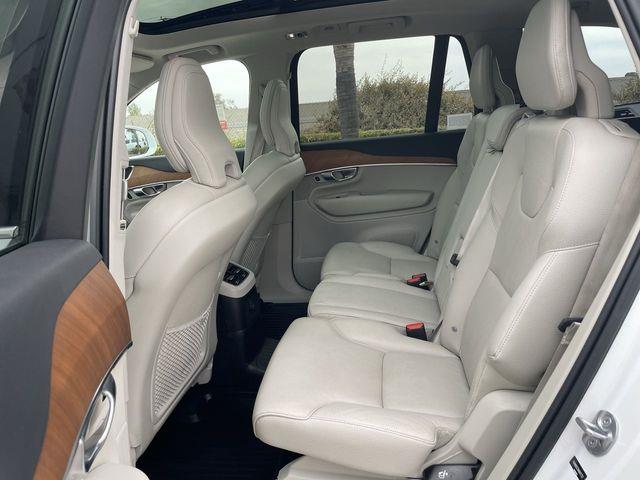 2022 Volvo XC90 - $29,767