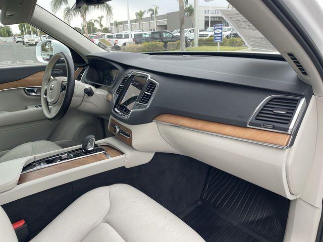 2022 Volvo XC90 - $29,767