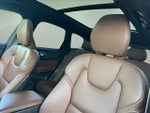 2023 XC60 Recharge Thumbnail 18
