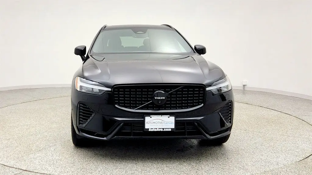2024 Volvo XC60 - $36,495