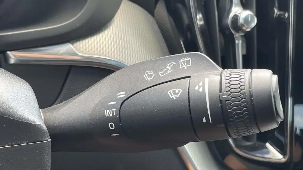 2024 Volvo XC60 Recharge T8 Ultimate Black Edition